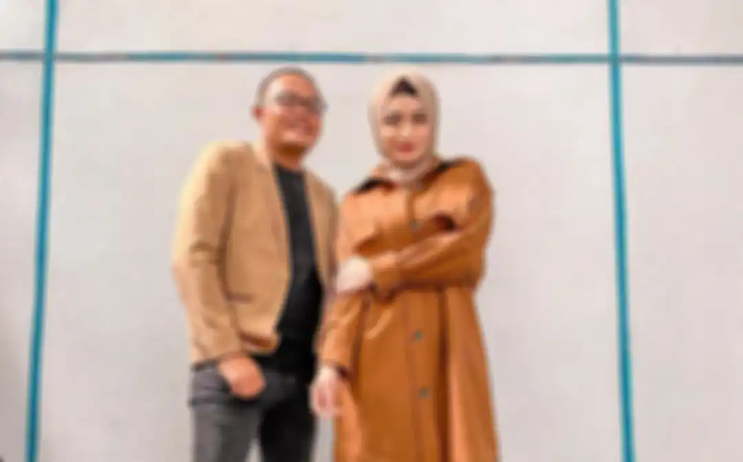 Sule dan Nathalie Holscher 