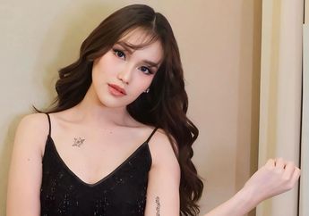 Cantiknya Bak ABG Baru Lulus SMA, Intip Gaya Ayu Ting Ting Saat Hadiri Konser Coldplay, Anggun Maksimal!