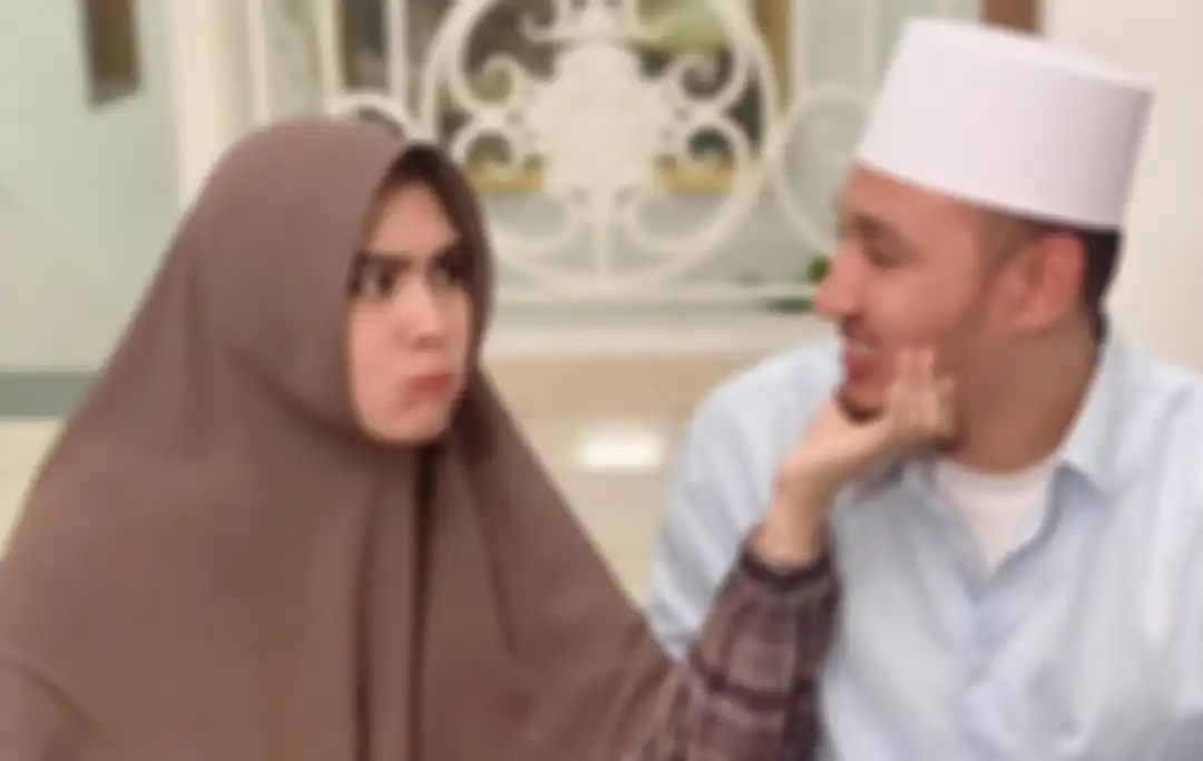 Kartika Putri dan Habib Usman