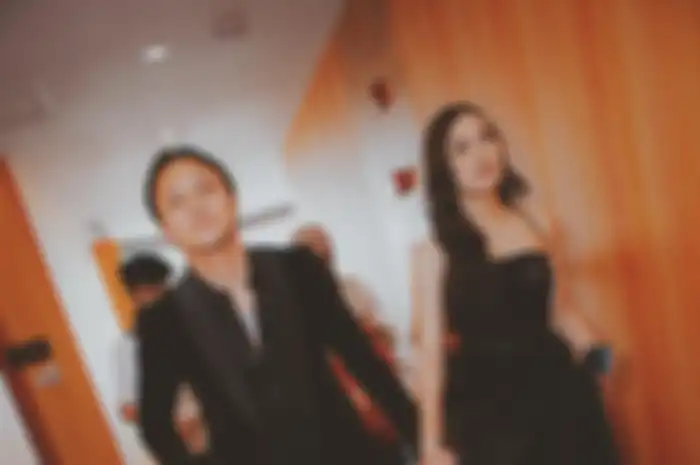 Fashion kompak Mahalini dan Rizky Febian