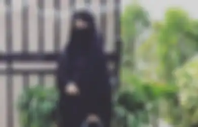 Disinggung Soal Warna Rambut sang Anak hingga Disebut Tak Cerminkan Anak Ustaz, Umi Pipik Meradang Balas Nyinyiran Netizen