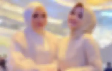 Foto OOTD Pakai Caption Puitis, Putri Delina Malah Dinyinyirin Netizen