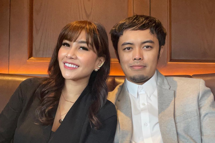 Nisya Ahmad dan suami