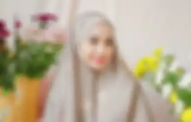 Jadi Janda Usai Rumah Tangganya Bareng Engku Emran Kandas, Nasib Laudya Chyntia Bella Diramal Denny Darko Hingga Singgung Soal Hal Terpendam Ini, Feni Rose: Semua Ada Harapan!