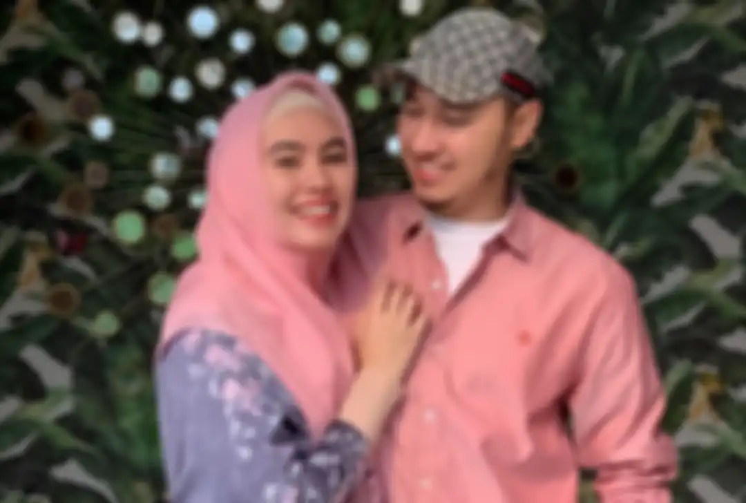 Kartika Putri dan Habib Usman