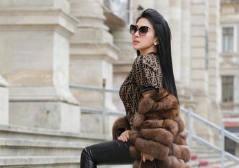 Tampilan Kaki Syahrini Malah Jadi Sorotan saat Pakai Sepatu Heels Harga 11 Juta Rupiah!