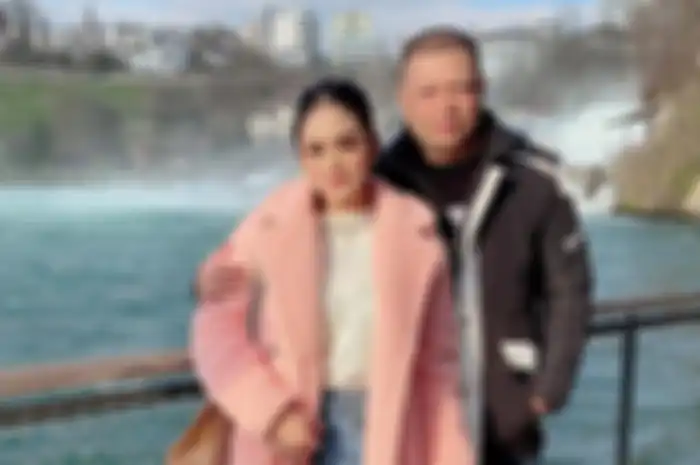 Krisdayanti dan Raul Lemos.