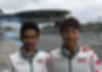 Cuaca Buruk, Video Pembalap Indonesia Jalani Tes Pramusim Moto2 Jerez, Naik Motor Diam