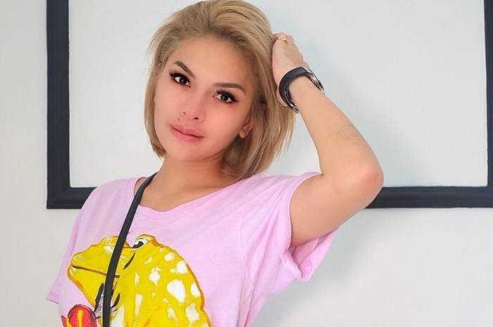 Perlakuan Pria Ini pada Wanita Tanpa Busana Bikin Nikita Mirzani Takjub, Nyai: Cari Dimana yang Kayak Gitu