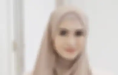 Tanggalkan Pakaian Seksi Demi Berhijab, Siapa Sangka 3 Artis Ini Mantap Putuskan Hijrah Usai Mendapat Mimpi