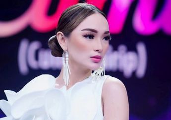 Resmi Pacari Duda Kaya Raya, Zaskia Gotik Diam-diam Sudah Siapkan Kamar Pengantin Mewah di Rumah Barunya, Kekasih Sirajuddin Mahmud: Mudah-mudahan Ini yang Terbaik!