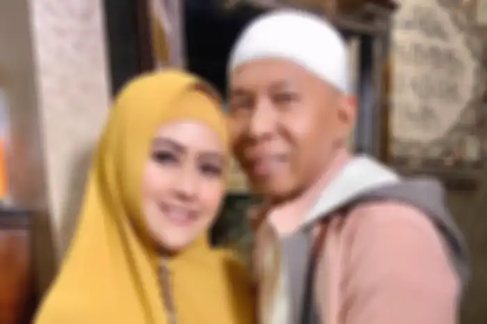 Kiwil dan istri keduanya Meggy Wulandari