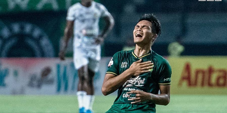 Shin Tae-yong di Mata Bek Persebaya Surabaya                 