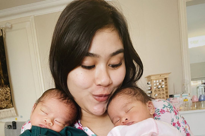 Potret Menggemaskan Zayn dan Zunaira