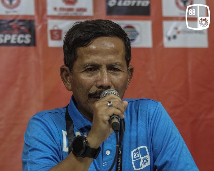 Pelatih Barito Putera, Djadjang Nurdjaman alias Djanur, memberikan keterangan saat sesi konferensi pers pertandingan Liga 1 2019.