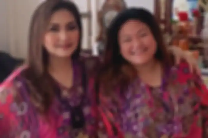 Foto pernikahan mewah dengan abdi negara bikin tercengang, putri Nia Daniaty terancam masuk bui. 