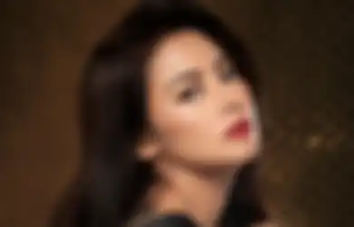 Sebentar Lagi Naik Pelaminan, Model Seksi Ini Malah Dituding Jadi Simpanan Pejabat hingga Nasib Akhirnya Bikin Elus Dada, Siapa?