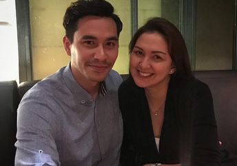 Intip 5 Potret Kemesraan Darius Sinathrya dan Donna Agnesia Meskipun Miliki Perbedaan Usia 6 Tahun