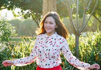 The Real Sultan, Maia Estianty Girang Disamperin Legenda Juara Dunia Moto GP 5 Kali Ini ke Villa Pribadinya di Bali, Netizen: Bunda Bikin Iri