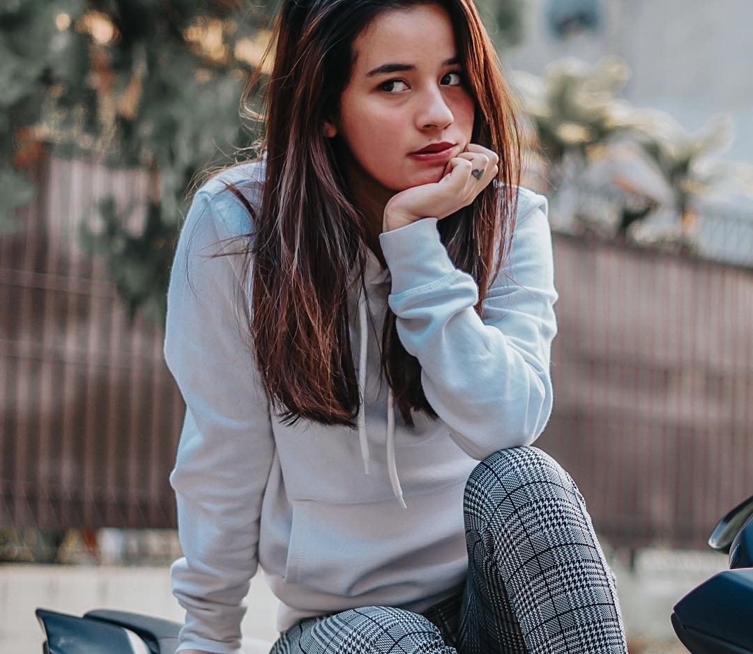 Sabrina Sameh, kakak Susan Sameh yang ternyata seorang pembalap.
