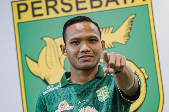 Oktafianus Fernando kembali ke Persebaya Surabaya pada bursa transfer paruh musim 2023/2024.