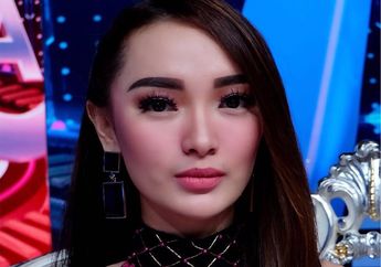 Zaskia Gotik Belajar Karakter Akting Film Luar Negeri untuk Debut Film Horornya!