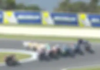 Kumpulan Video Pembalap Sentuhan, Tabrakan dan Terlempar Keras di Race Moto3 Australia