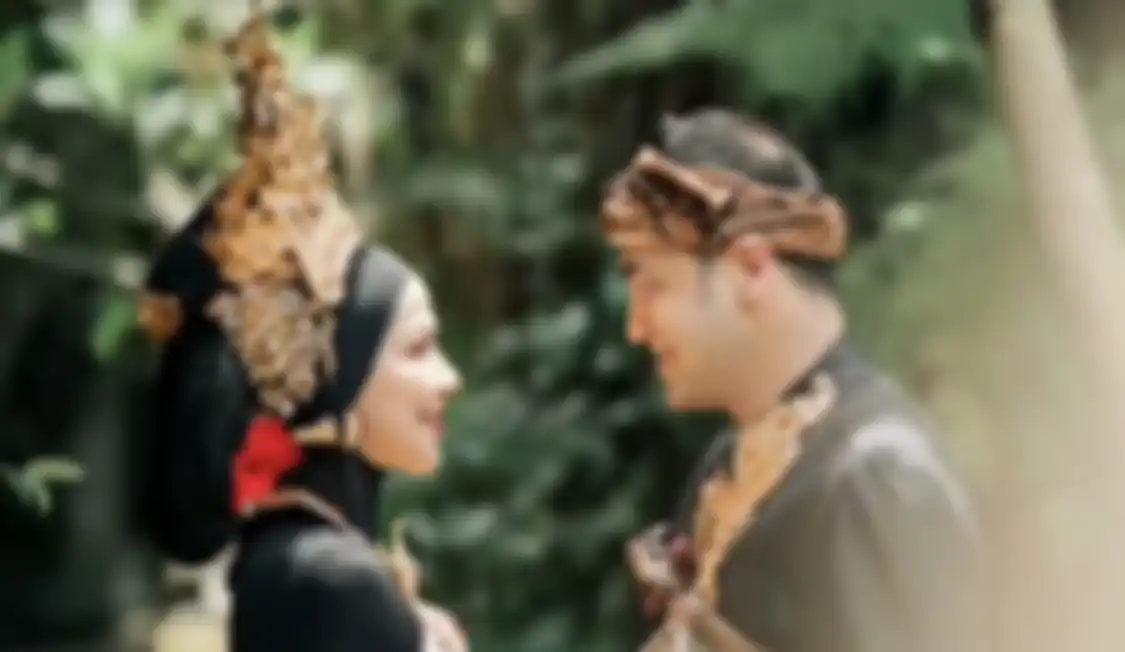 Foto prewedding Venna Melinda terlanjur viral. Elma Theana bongkar bujet resepsi Ferry Irawan yang sebenarnya. 