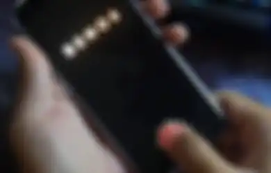 Fitur-Fitur HP OPPO Reno6 Yang Paling Kepakai Buat Kamu Anak Kereta
