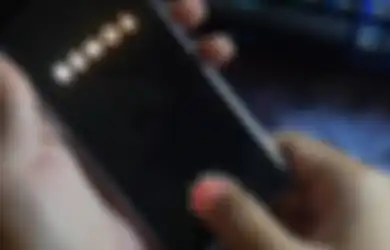 Fitur-Fitur HP OPPO Reno6 Yang Paling Kepakai Buat Kamu Anak Kereta