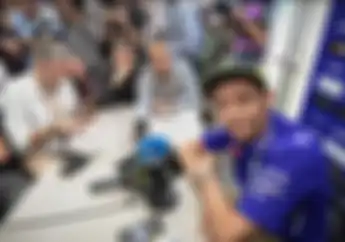 Marc Marquez Ngebet Pingin Ketemu, Valentino Rossi Bilang Eits Tunggu Dulu!