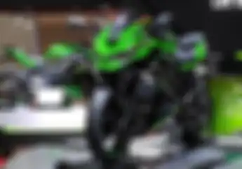 Bocor! Segini Harga Kawasaki Ninja 250 4 Silinder Alias Ninja ZX-25R, Lebih Mahal dari CBR250RR?