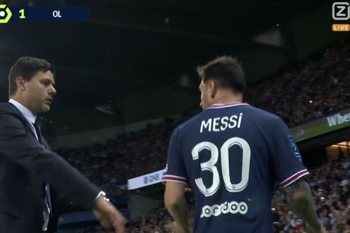 Mauricio Pochettino mengatakan bahwa Lionel Messi juga manusia biasa yang membutuhkan waktu untuk adaptasi di Paris Saint-Germain.