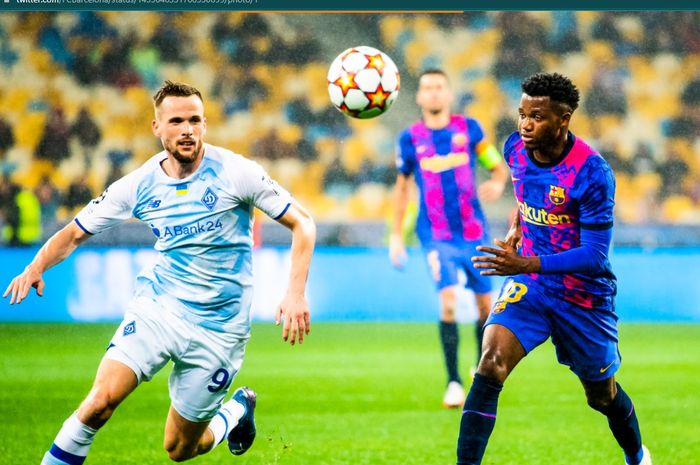 Penerus Lionel Messi di Barcelona, Ansu Fati, mencetak satu gol pada laga melawan Dynamo Kyiv dalam matchday keempat Liga Champions 2021-2022.