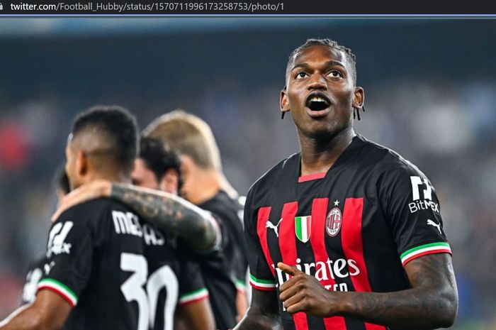 AC Milan menghadapi satu kendala dalam proses memperpanjang kontrak Rafael Leao gara-gara ulah yang dilakukan oleh Chelsea saat bursa transfer musim panas 2022.