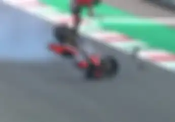 Astaga! Michele Pirro Kecelakaan Parah di FP2 MotoGP Italia, Langsung Red Flag..