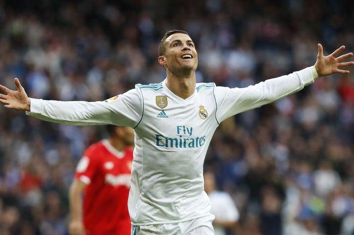 Cristiano Ronaldo dinilai Florentino Perez sebagai pemain terbaik yang ia beli untuk Real Madrid