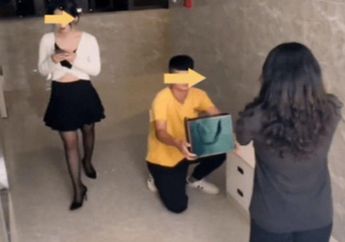 Tak Tahan Lirik Gadis Seksi yang Pakai Rok Mini di Sampingnya Saat Lamar sang Pacar, Pria Ini Berakhir Dihajar?