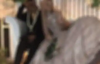 Viral di TikTok Gaun Pengantin Wanita Mengembang Bak Payung, Usaha Tampil Cantik Malah Bikin Suami Terbahak