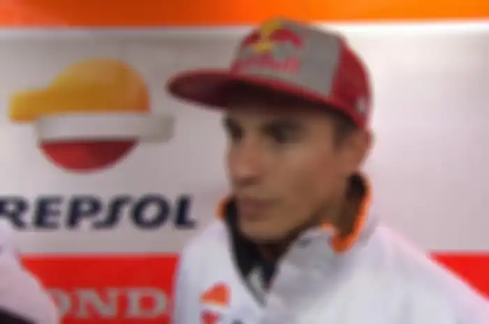 Marc Marquez memberi keterangan soal pertemuan MotoGP Inggris
