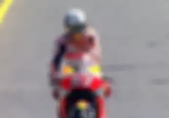 Hasil Latihan Resmi 1 MotoGP Australia, Marc Marquez dan Andrea Dovizioso Semakin Panas 