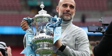 Dua Pelatih Top Pergi, Guardiola Jadi Nama Tribune, Conte Tinggalkan Tim Napoli yang Jadi Masalah bagi Juventus, Milan, dan Inter