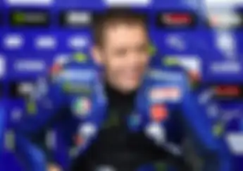 Balapan Belum Mulai Kok Valentino Rossi Udah Lempar Handuk Putih, Kenapa Nih?