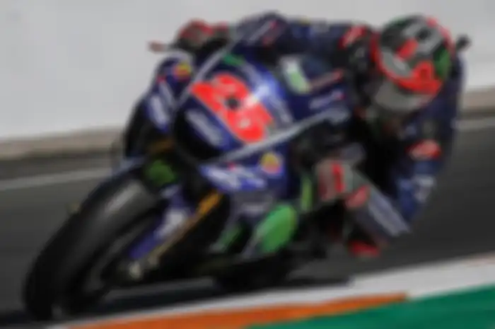 Maverick Vinales menjadi tercepat di hari pertama tes pramusim MotoGP 2018 di sirkuit Valencia