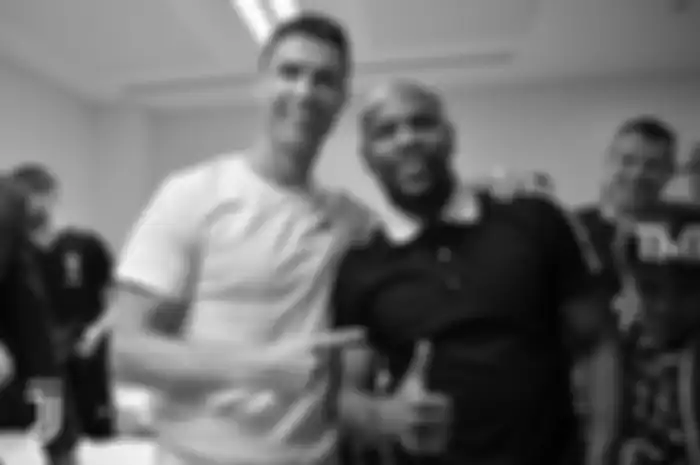 Cristiano Ronaldo bersama Floyd Mayweather