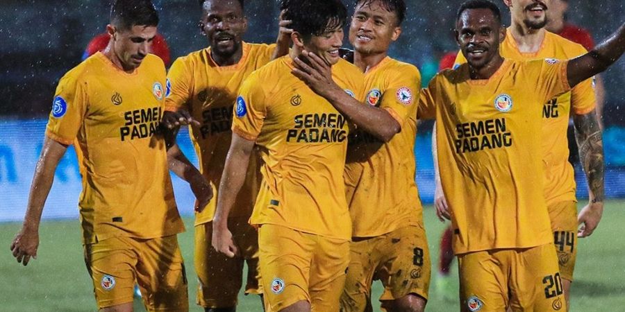 Hasil Liga 1 - Cuma Bawa 7 Pemain Cadangan, Semen Padang Permalukan Madura United di Kandang