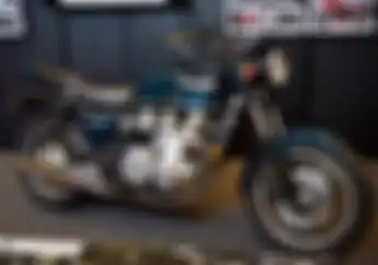 Bikin Ngiler! Suara Motor Kawasaki KZ1300 6 Silinder Ini Bikin Jatuh Cinta Seketika..