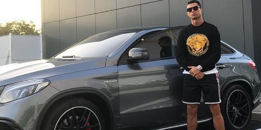 Cerita Masa Muda Cristiano Ronaldo, Nekat Beli Mobil Pertama walau Tak Tahu Cara Nyetir