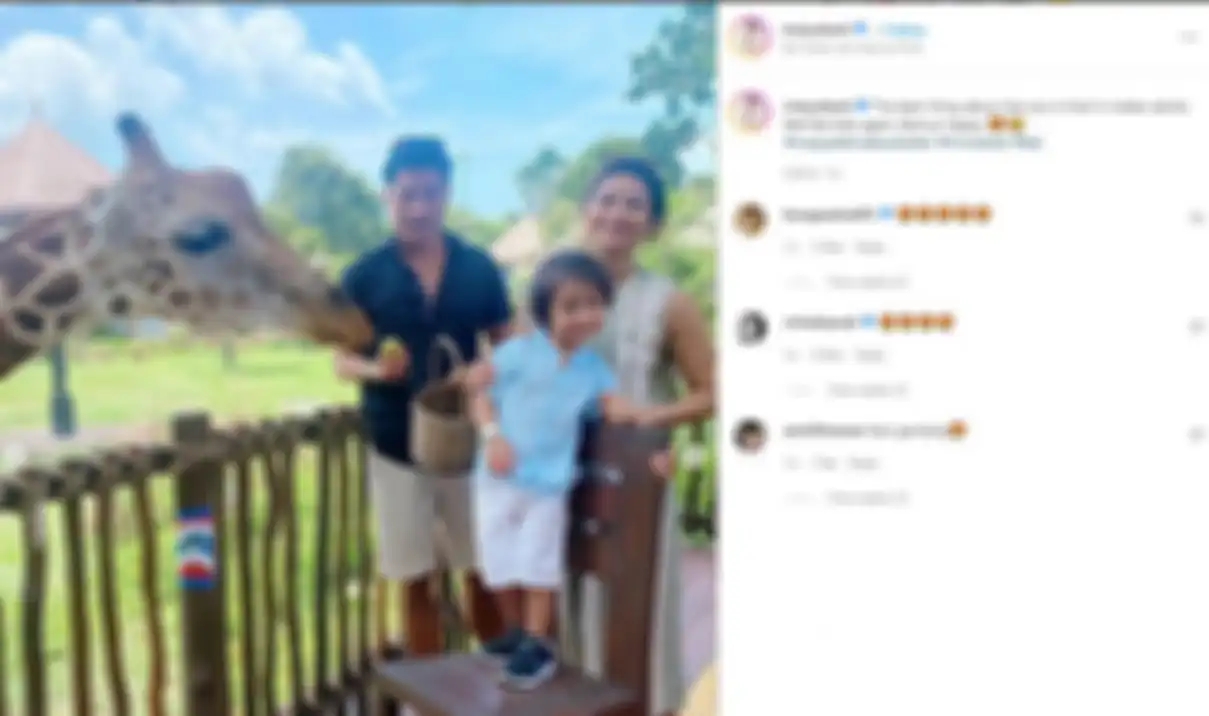 Rini Yulianti liburan ke Bali bersama suami dan anaknya