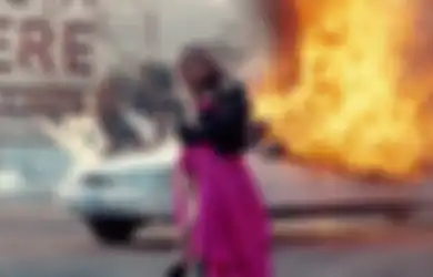 Rose BLACKPINK Bagikan Video di Balik Layar dari Video Musik 'On The Ground'